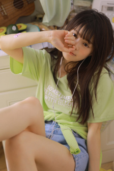 恶狼嘴里的小白兔